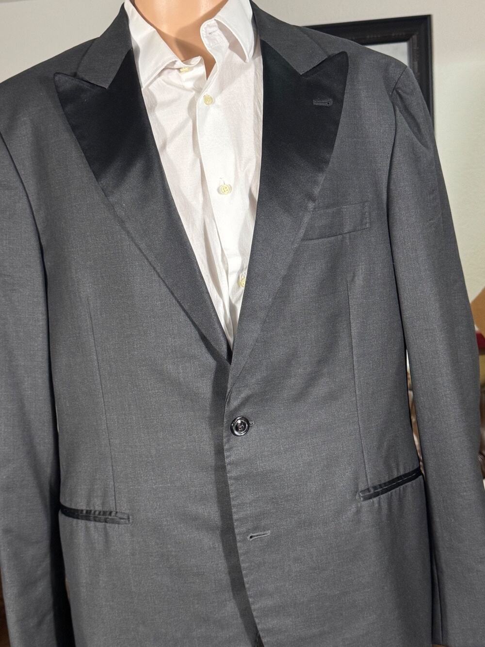 Brunello Cucinelli Wool Silk Charcoal Tuxedo Dinner Jacket 54IT 44 US Peak Lapel